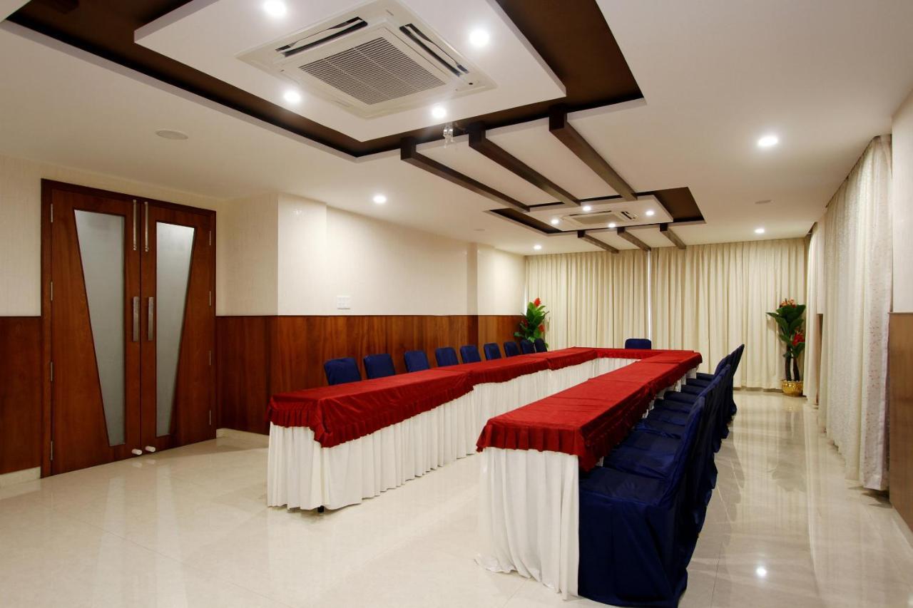 Palette- Ut Elegance Hotel