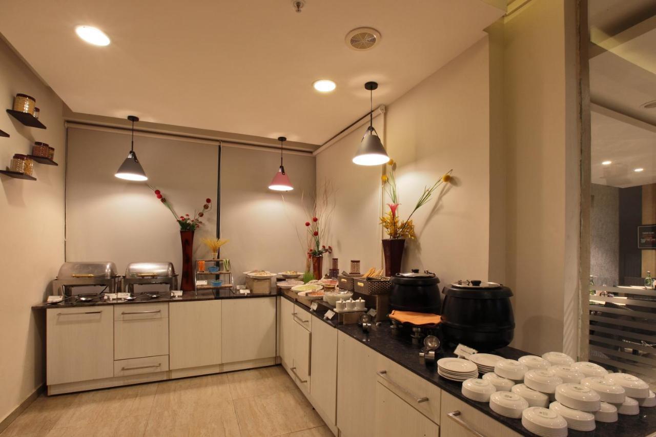 Hotel Starlit