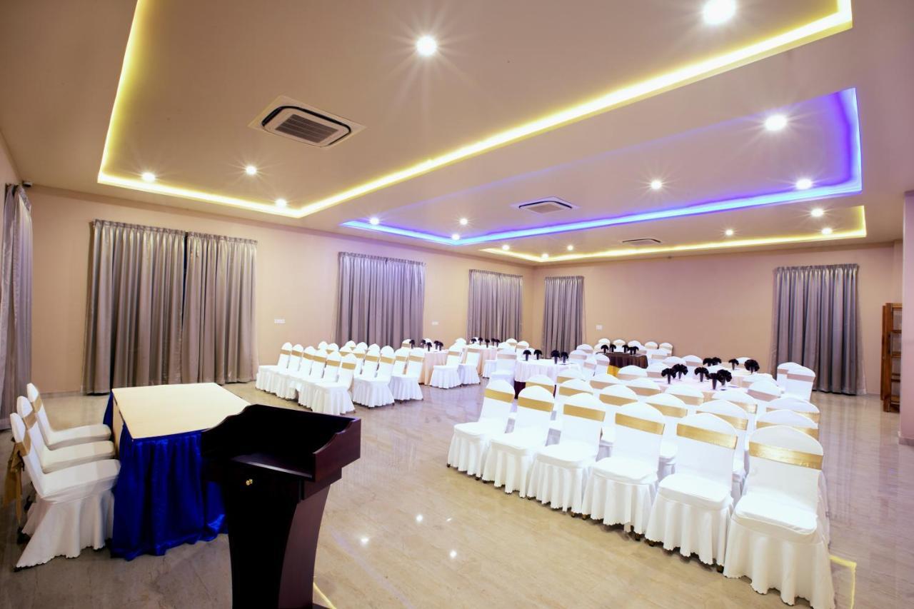 Hotel Rk Gardenia 3*
