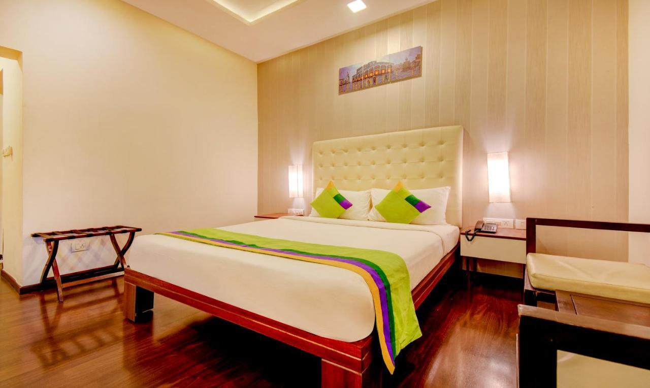 Treebo Trend Crest Hotel