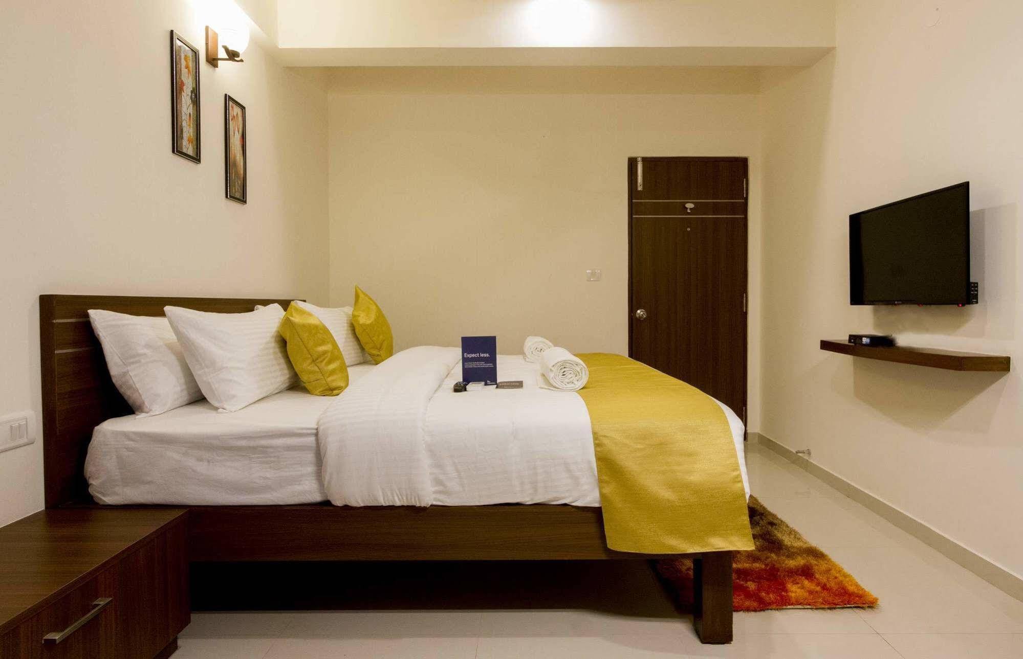 Hotel Fabhotel Oakwoods Serai