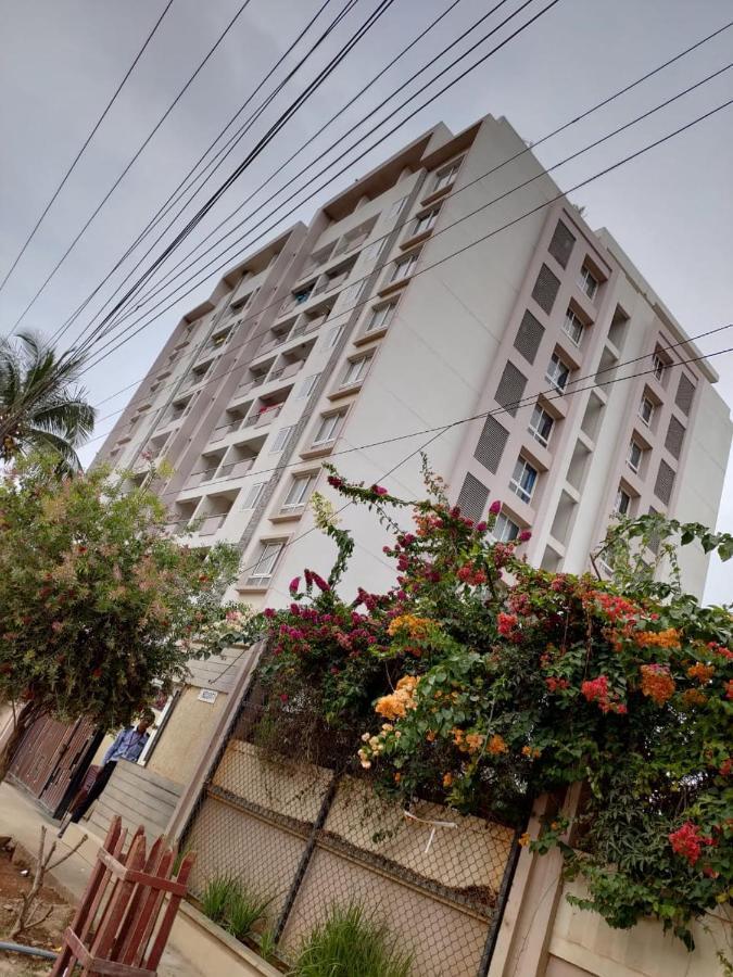 Deluxe Ac In 3bhk Corporate Service Aparment Manyata Tech Park *