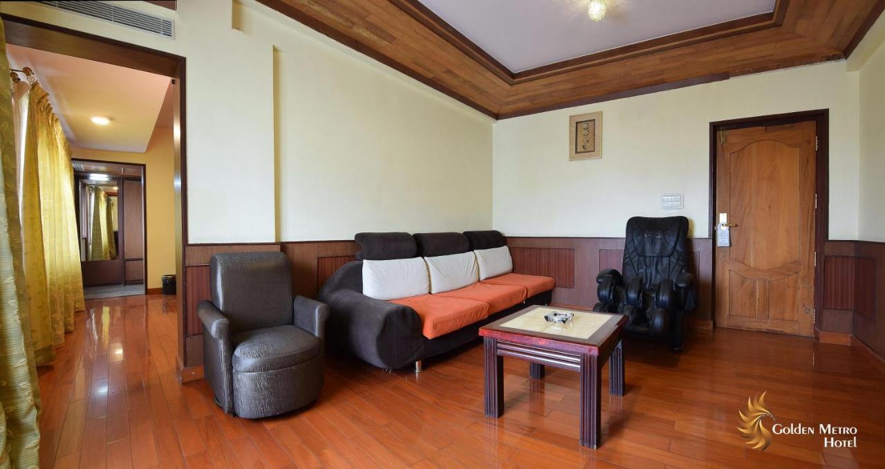 Golden Metro Hotel 3*