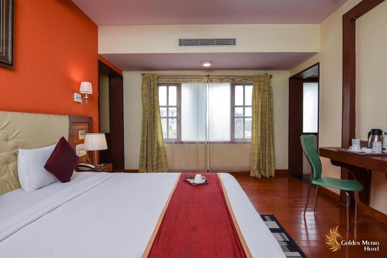 Golden Metro Hotel 3*