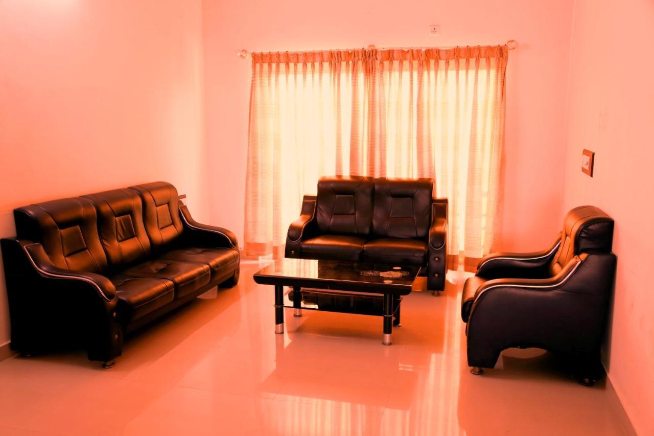 Hotel Airport Gateway 3*