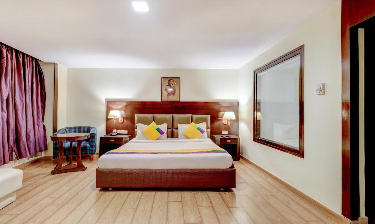Treebo Trip Royale Brigade 3* Bangalore