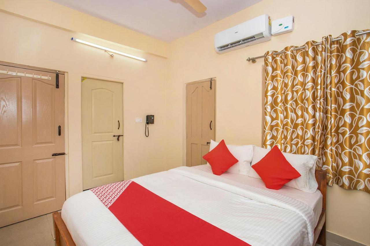 Hotel Oyo 12776 Sv