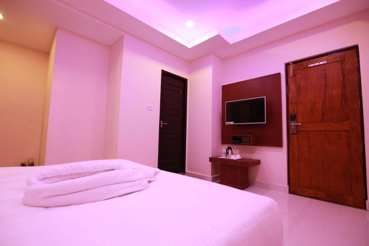 Hotel Apple 2*