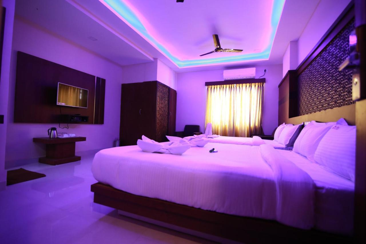 Hotel Apple 2*