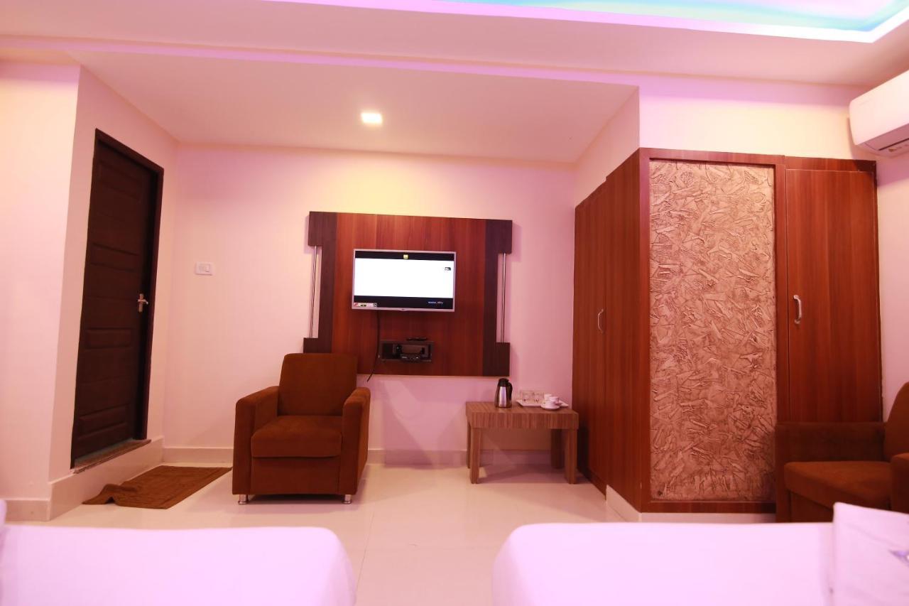 Apple Hotel Bangalore