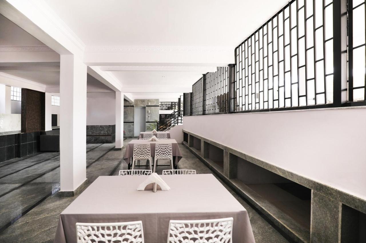 Oyo Flagship 15967 Yehlanka Airport Road