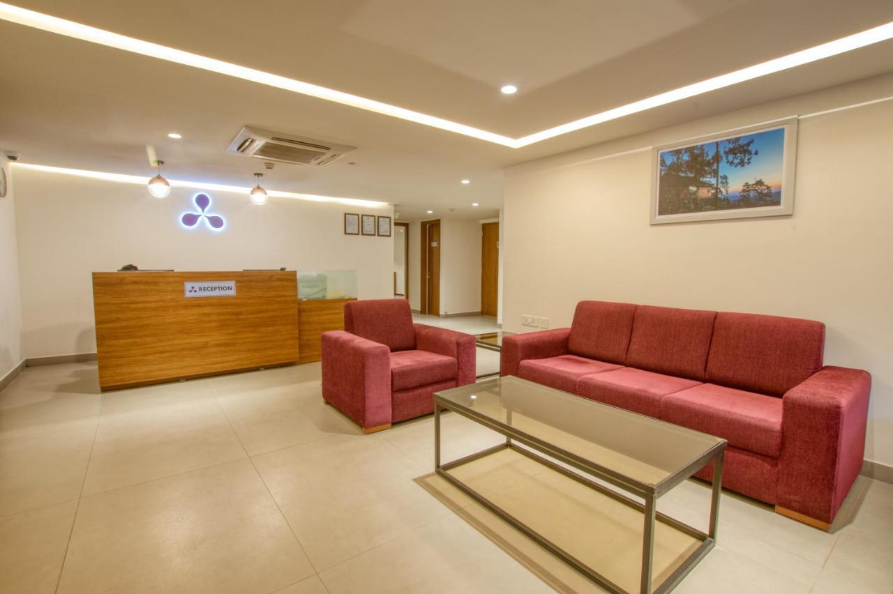 Lilac Hotel, 5th Block 3* Bangalore