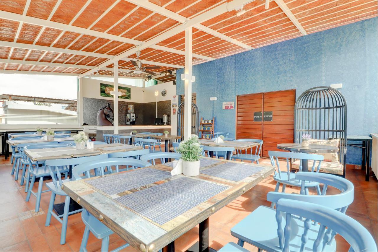 Hotel White Lotus Suites, Ulsoor Lake- Pulikeshi Nagar 3*