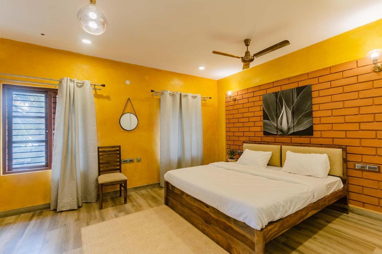 Udhbhava Kamala By Veo - Part Of Stayvista