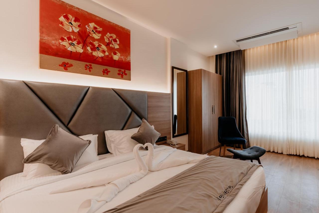 Hotel Velvette Bangalore