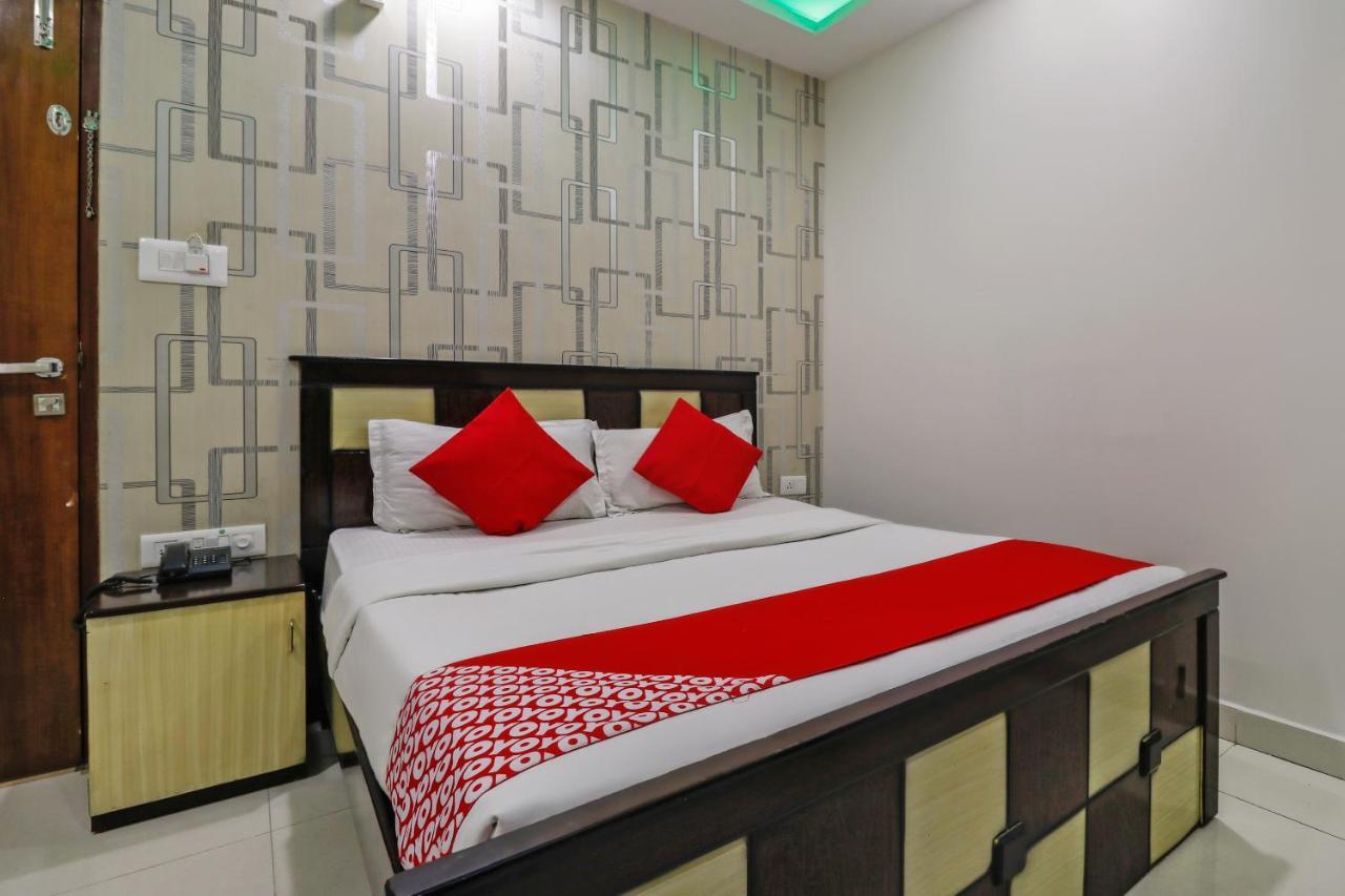 Live Castle Hotel