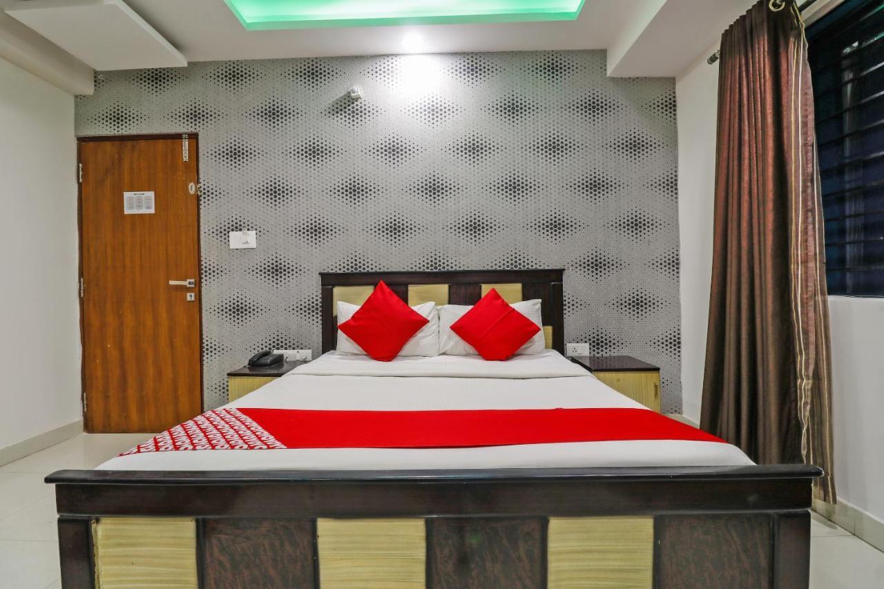 Hotel Live Castle Bangalore