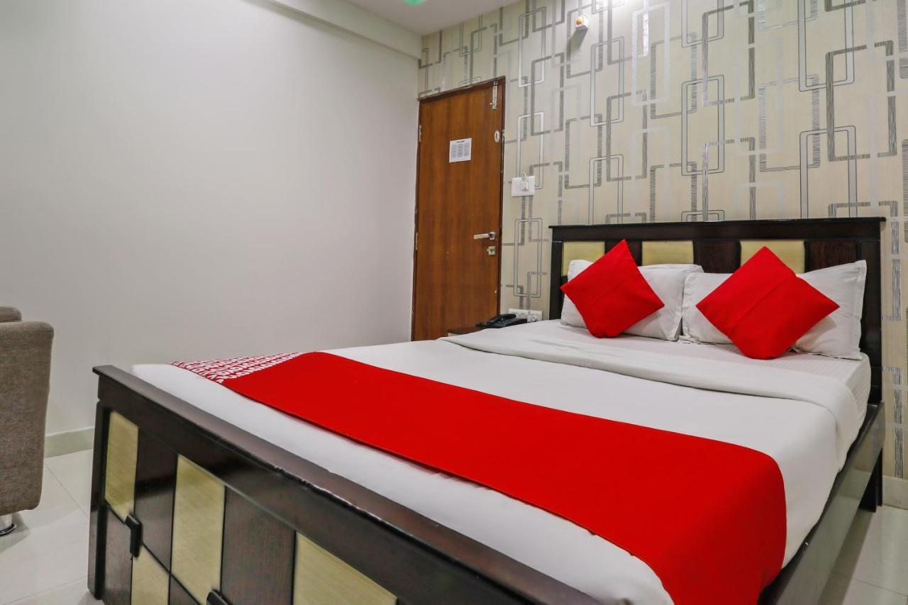 Hotel Live Castle 3*