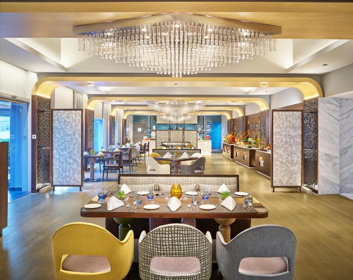 Vivanta Residency Road Hotel