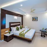 Fabhotel Prime Vanusa Residency By Big Tree Hospitality