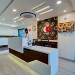 Capital O 15950 J K Residency