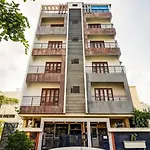 Oyo Flagship 83187 Shiv Enclave