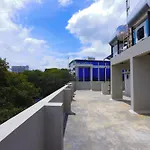 Hotel Gurudev Residency