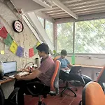 Byoc Hostels - Indiranagar