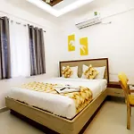 Hotel Marella Grand Inn