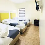 Super Townhouse Jeevan Bima Nagar Hal Road