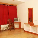 Hotel Sharq Residency