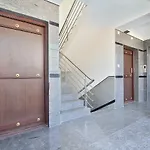 Oyo 11386 Resside Homes