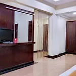 Oyo 10437 Hotel Hibiscus Inn