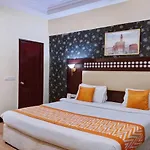 Oyo 10437 Hotel Hibiscus Inn