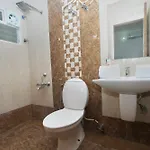 Oyo Rooms 664 Near Nagawara Flyover