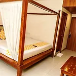 Fabhotel Confido Inn Jp Nagar