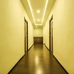 Oyo 8045 Crest Hotel