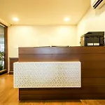 Oyo 8045 Crest Hotel