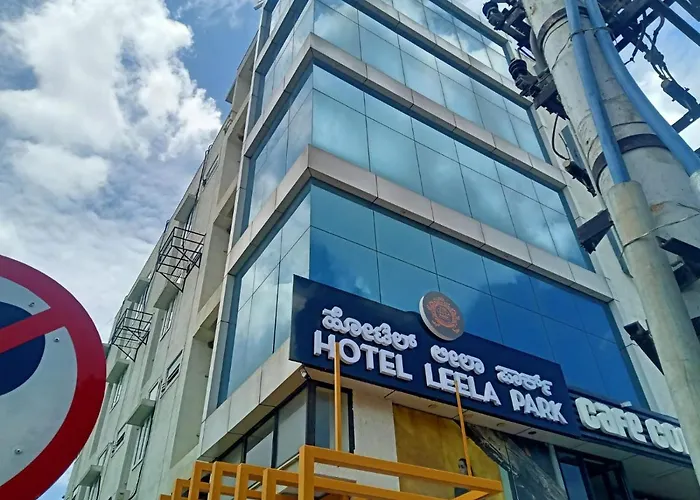 Hotel Leela Park