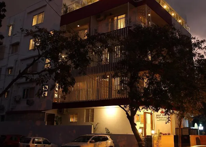 Hotel Crimson Lotus