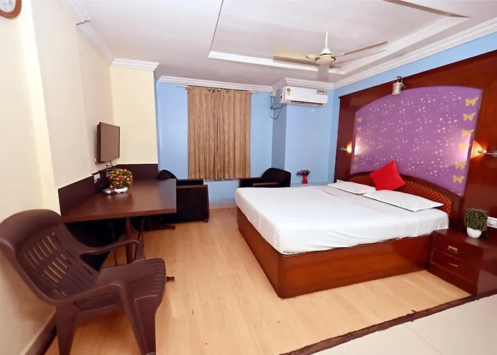 Classic Comforts Hotel