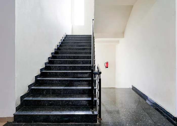 Hotel O Sapthagiri Boarding & Lodging