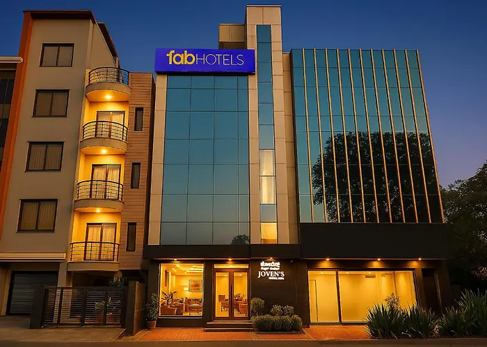 Hotel Joven\'S Central - Brigade Road