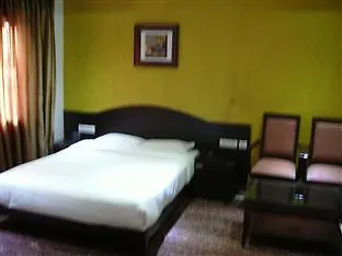 Suvarna Samphala Inn