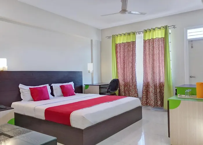 Oyo 11683 Hotel Ymca