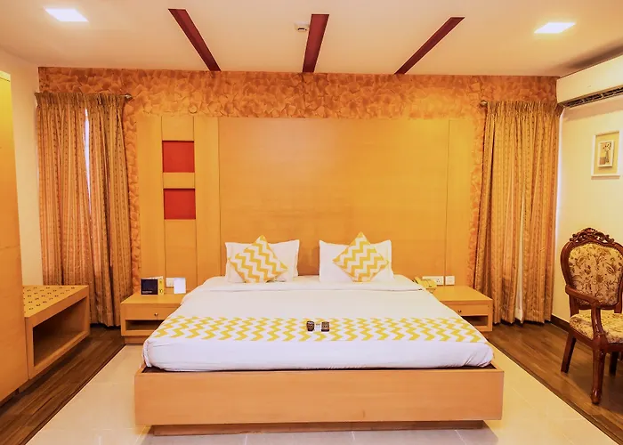 Fabhotel Oriental Suites