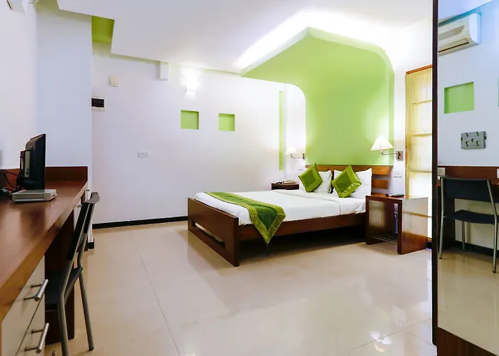 Treebo Red Carpet Residence