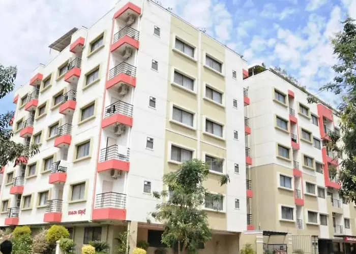 Hotel Bangalore Inn