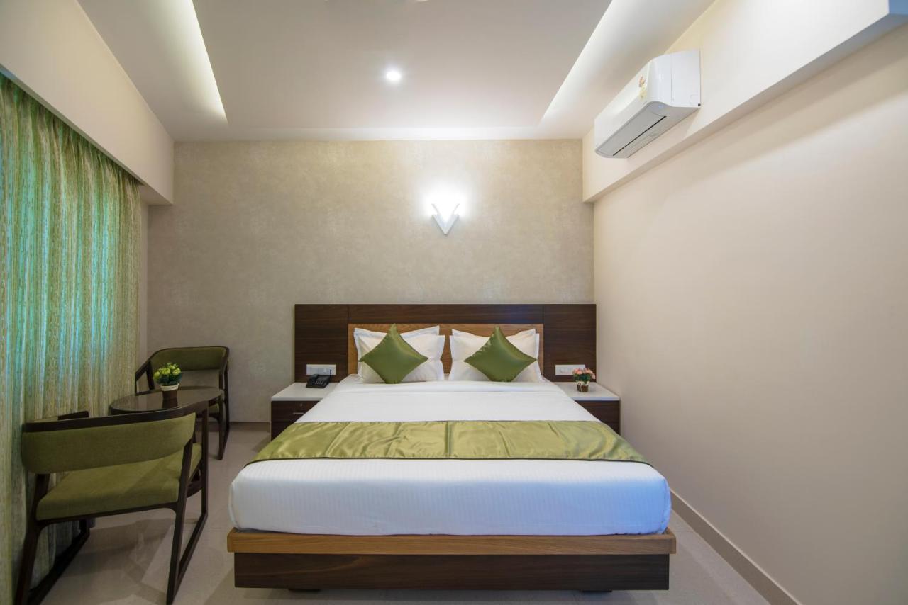 Fabhotel Prime Vanusa Residency By Big Tree Hospitality Hotel