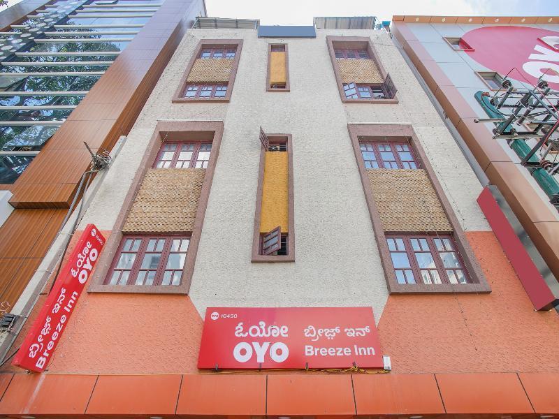 Hotel Oyo 10450 Breeze